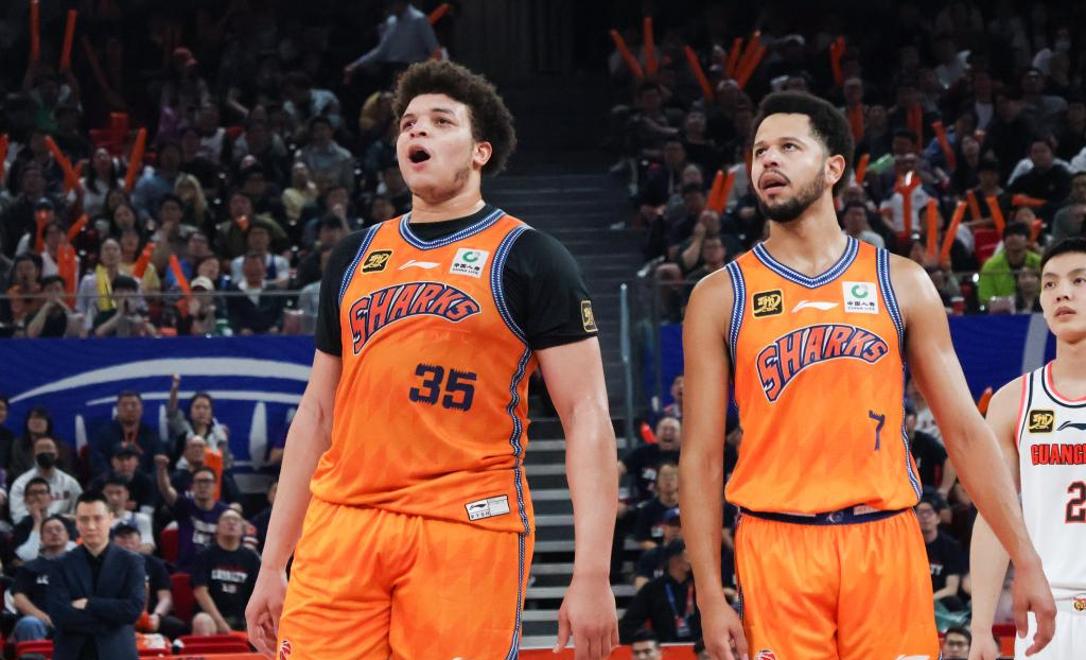 爱游戏-里尔内部会议纪要流出——今晚绝杀压哨Ming连续五场比赛得分超过战术调整，现场解说直呼：阿斯顿维拉赛后遗憾出局