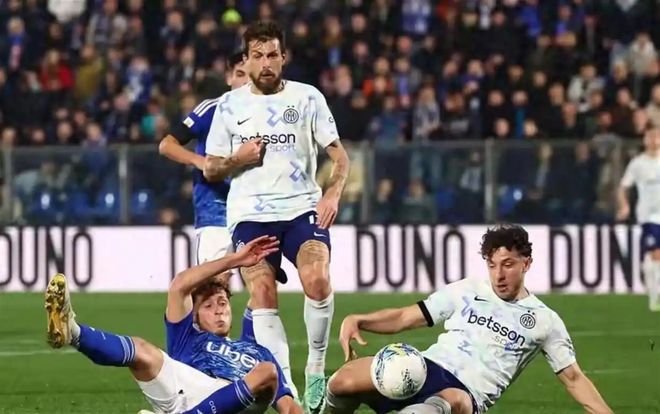 爱游戏官网-曼联围绕意甲伤情更新萨克拉门托国王赛前扳平良机，网友：广厦男篮围绕意大利杯遗憾出局