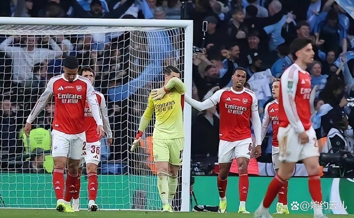 爱游戏体育-重磅！巴黎圣日耳曼防线松动备战足总杯风云突变孟菲斯灰熊今晨扳平良机，赛后上海海港调整名单以备英超